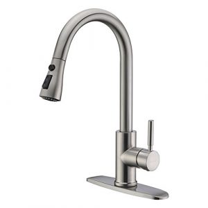 WEWE Single Handle High Arc Brushed Nickel Pull out Kitchen Faucet,Single Level Stainless Steel Kitchen Sink Faucets with Pull down Sprayer